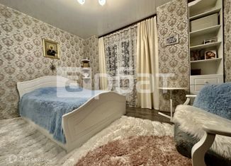 Продажа 2-комнатной квартиры, 61 м2, Кохма, Ивановская улица, 73к1