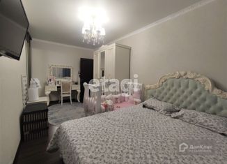 Продаю 4-ком. квартиру, 103.4 м2, Нальчик, Шалушкинская улица, 1, район Стрелка