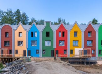 Продаю таунхаус, 175 м2, посёлок Лисий Нос, Песочная улица, 3к84