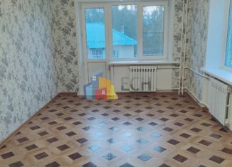 Продаю 2-комнатную квартиру, 50 м2, Кимовск, улица Крылова, 2