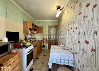 Продам 2-комнатную квартиру, 56 м2, Севастополь, улица Колобова, 19