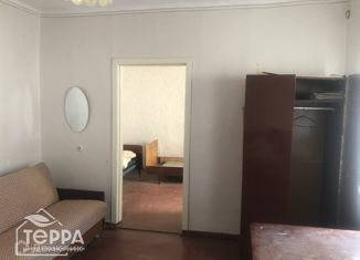 Продам 2-ком. квартиру, 49.8 м2, Евпатория, улица 8 Марта, 24