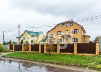 Продам дом, 586 м2, село Каменное, Центральная улица, 14