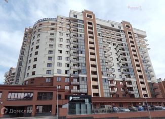 Продается 3-комнатная квартира, 102 м2, Екатеринбург, улица Готвальда, 22, метро Динамо