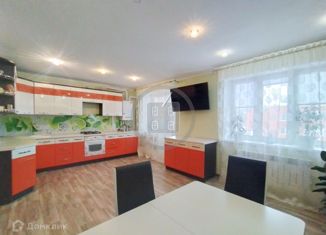 Продается 3-комнатная квартира, 87 м2, Калужская область, Полесская улица, 41