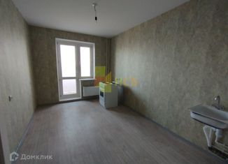 Продам 2-комнатную квартиру, 60 м2, Омск, ЖК Регата, улица Леонида Маслова, 1