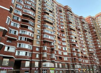 Продаю 2-ком. квартиру, 68 м2, Троицк, Городская улица, 20