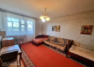 Продается 1-комнатная квартира, 34.2 м2, Ярцево, улица Энтузиастов, 13А