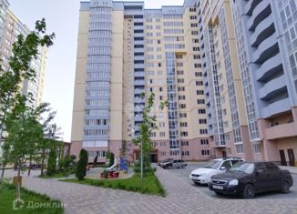 Продаю 3-комнатную квартиру, 127 м2, Каспийск, Молодёжная улица, 4, ЖК Каспийская Гавань