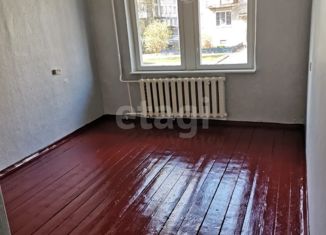 Продаю 1-комнатную квартиру, 31.2 м2, Псковская область, Коммунистическая улица, 2