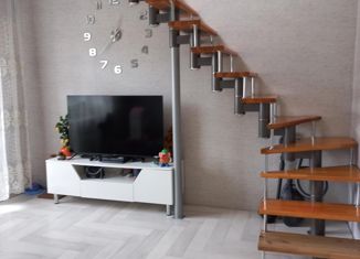 Продается четырехкомнатная квартира, 90 м2, село Мирное, квартал Солнечный Город, 37