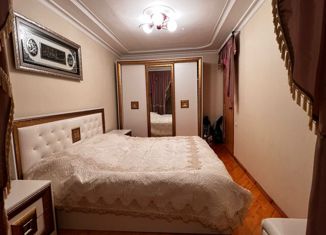 Продается 4-ком. квартира, 93 м2, Нальчик, Профсоюзная улица, 224, район Дубки