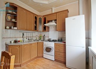 Продам 2-комнатную квартиру, 57 м2, Ульяновская область, проспект Димитрова, 9