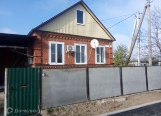 Продаю дом, 100 м2, поселок городского типа Ахтырский, улица Чапаева