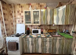 Четырехкомнатная квартира на продажу, 78.4 м2, Усинск, улица Строителей, 15А