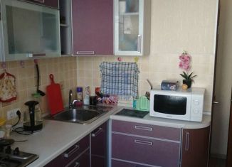 Продаю 3-ком. квартиру, 65.4 м2, Чебоксары, бульвар Юности, 4, жилой район Северо-Западный