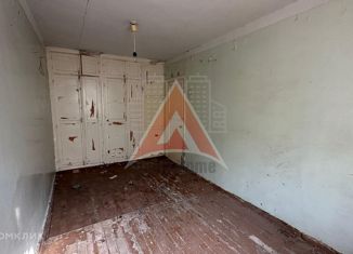 Продаю трехкомнатную квартиру, 63.7 м2, Астрахань, Ленинградский переулок, 70, Трусовский район