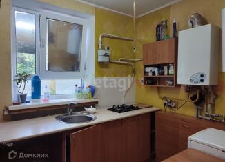 Продажа 3-ком. квартиры, 44.8 м2, поселок городского типа Заозерное, улица Аллея Дружбы, 95