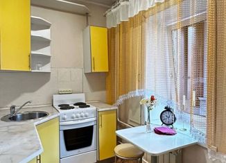Продам однокомнатную квартиру, 42 м2, Иркутская область, улица Пискунова, 44