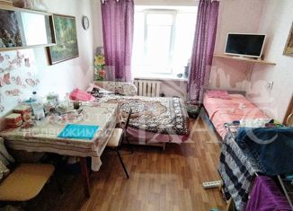 Продаю 1-ком. квартиру, 18 м2, Балаково, улица Комарова, 146