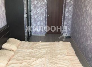 Продаю трехкомнатную квартиру, 59 м2, Камызяк, улица Максима Горького, 95