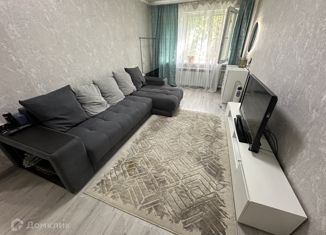 Продаю 1-ком. квартиру, 31 м2, Калуга, улица Пухова, 7