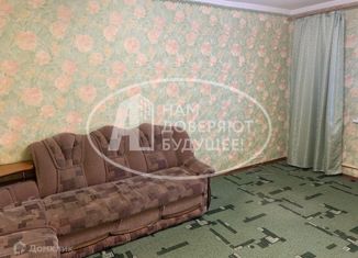 Продам 3-комнатную квартиру, 58 м2, Кудымкар, улица Калинина, 37