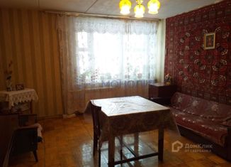 Продам четырехкомнатную квартиру, 73.7 м2, Нижний Новгород, улица Кащенко, 27, улица Кащенко