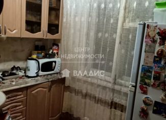 Продам 3-комнатную квартиру, 55.2 м2, Арсеньев, Октябрьская улица, 32