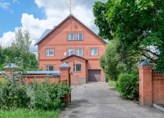 Продаю дом, 708 м2, деревня Александровка, Лесная улица, 7