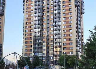 Продажа трехкомнатной квартиры, 77 м2, Москва, улица Анны Ахматовой, 8, метро Рассказовка