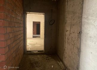 Продажа двухкомнатной квартиры, 77 м2, Владикавказ, улица Куйбышева, 77, Иристонский муниципальный округ