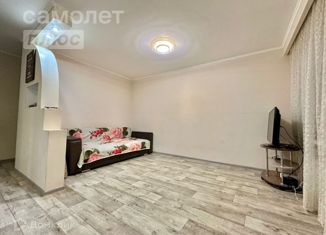 Продаю 3-комнатную квартиру, 55.8 м2, Нижнекамск, проспект Химиков, 50