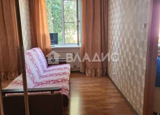 Продажа 2-комнатной квартиры, 42.7 м2, Санкт-Петербург, улица Беринга, 8, улица Беринга