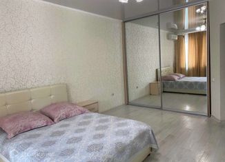 Продам 1-комнатную квартиру, 40 м2, Краснодар, Адмиралтейский бульвар, 3к1, микрорайон Россинского