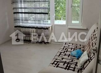 Продается однокомнатная квартира, 33 м2, поселок городского типа Черноморский, улица Кирова, 25