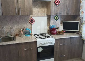 Продаю 3-ком. квартиру, 67.2 м2, Владимир, улица Энергетиков, 6, Ленинский район