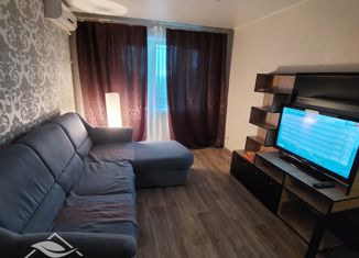 Продажа 3-комнатной квартиры, 50 м2, поселок городского типа Мирный, Школьная улица, 5