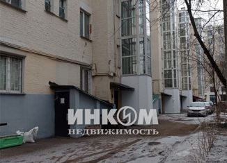 Продаю 3-комнатную квартиру, 69.8 м2, Москва, 2-й переулок Тружеников, 4/19с2, метро Киевская
