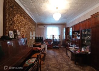 Продам 3-ком. квартиру, 81.9 м2, Белая Калитва, Российская улица, 42