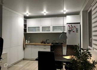 Продаю 1-комнатную квартиру, 39 м2, Краснодар, улица Цезаря Куникова, 24к2, ЖК Времена Года 3