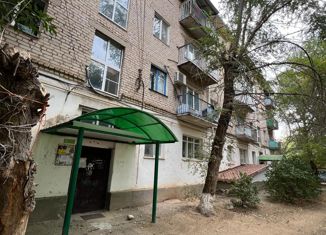 Продам 3-комнатную квартиру, 54.1 м2, Элиста, улица Юрия Гагарина, 14А