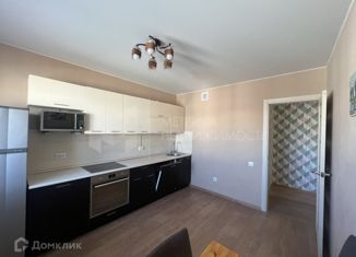 Продается 2-комнатная квартира, 52.6 м2, Тюмень, Червишевский тракт, 45к2, ЖК Апрель