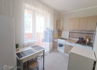 Продам 1-комнатную квартиру, 36 м2, Новочебоксарск, улица Винокурова, 83