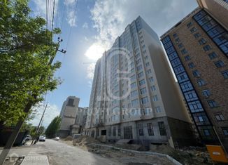 Трехкомнатная квартира на продажу, 92 м2, Махачкала, улица Времена Года, 7Б, ЖК Панорама