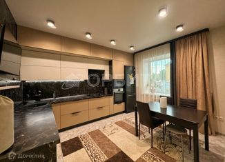 Дом на продажу, 267.9 м2, деревня Ушакова, Молодёжная улица