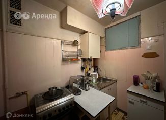 Аренда 2-комнатной квартиры, 53 м2, Москва, улица Каховка, 16к1, метро Севастопольская