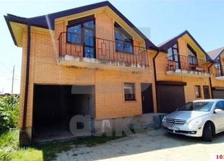 Продаю таунхаус, 125 м2, посёлок городского типа Тлюстенхабль, улица Кирова, 2