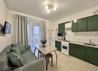 Сдаю в аренду двухкомнатную квартиру, 56.6 м2, Москва, Керченская улица, 2, район Зюзино