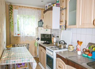 Продам 3-комнатную квартиру, 58 м2, Екатеринбург, улица Электриков, 22, улица Электриков